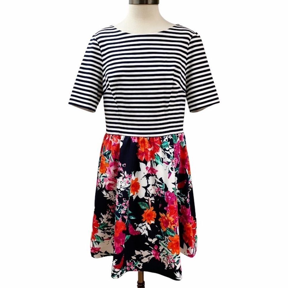 Feminine Garden party ELIZA J Striped Floral Dress Fit Flare SZ 14 Colorful